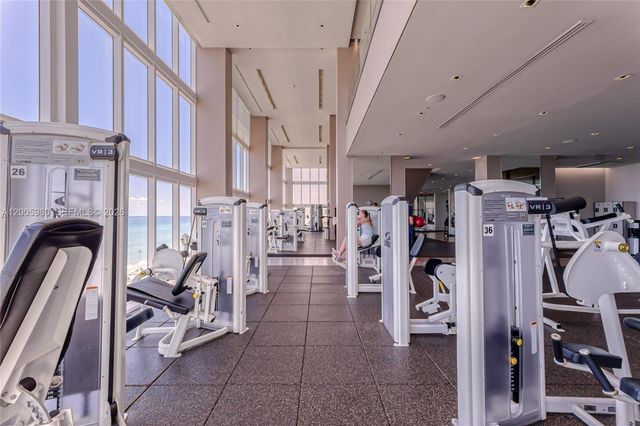 1830 S Ocean Dr 4601, Hallandale Beach, FL 33009
