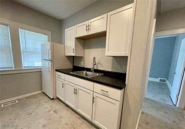 3333 W 111th Street, Cleveland, OH 44111