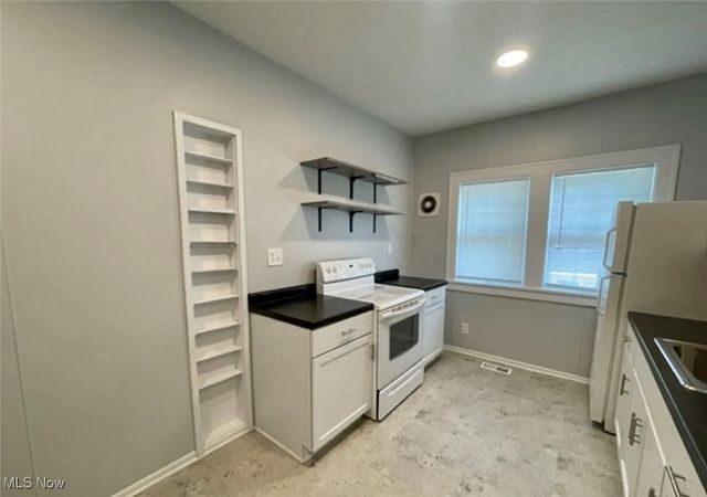 3333 W 111th Street, Cleveland, OH 44111