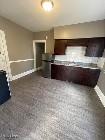 3333 W 111th Street, Cleveland, OH 44111