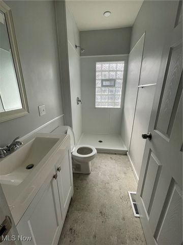 3333 W 111th Street, Cleveland, OH 44111