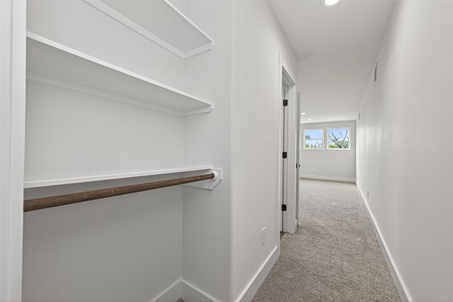 165 Thurman Avenue, Bridge City, TX 77611