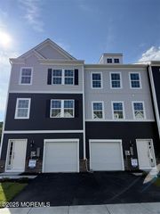 3 Bay Breeze Drive, Waretown, NJ 08758