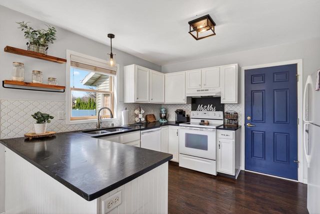 5009 Marsh Road, Mcfarland, WI 53558