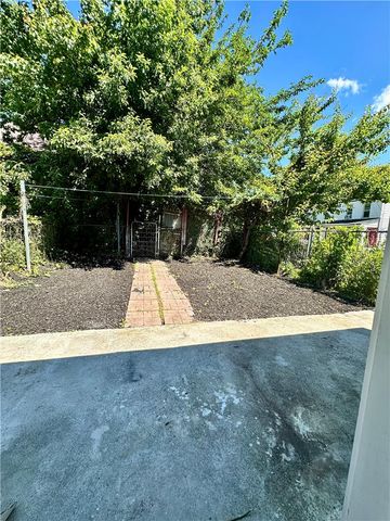 129 West Allen Street, Allentown City, PA 18102