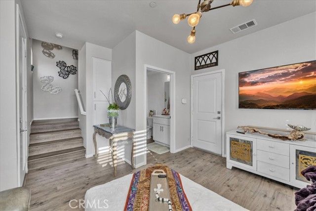 1038 Savi Dr 101, Corona, CA 92878