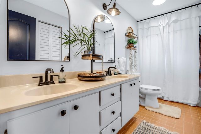 9680 NW 10th Court, Plantation, FL 33322