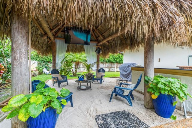 9680 NW 10th Court, Plantation, FL 33322