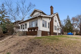 4049 17th Avenue S, Minneapolis, MN 55407