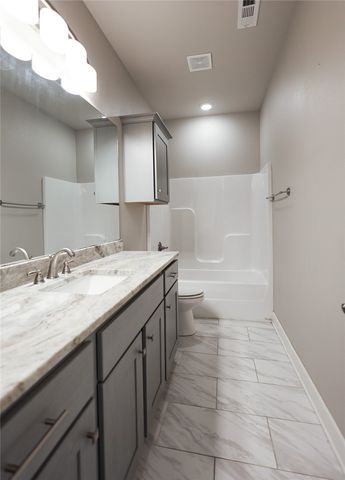 467 Tartaglia Avenue, Tontitown, AR 72762