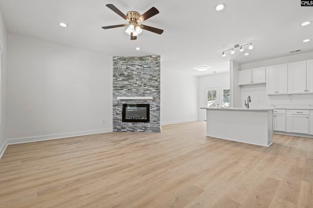 145 Pond Oak Lane, Columbia, SC 29212