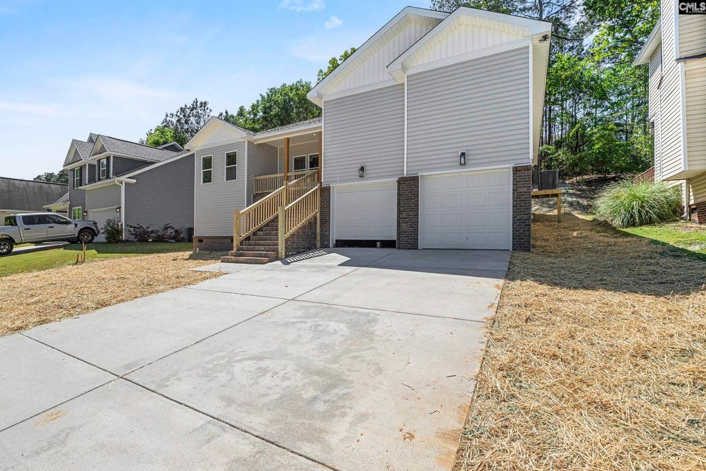 145 Pond Oak Lane, Columbia, SC 29212