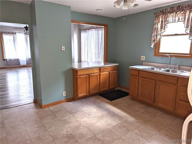 96 Fredro Street, Buffalo, NY 14206