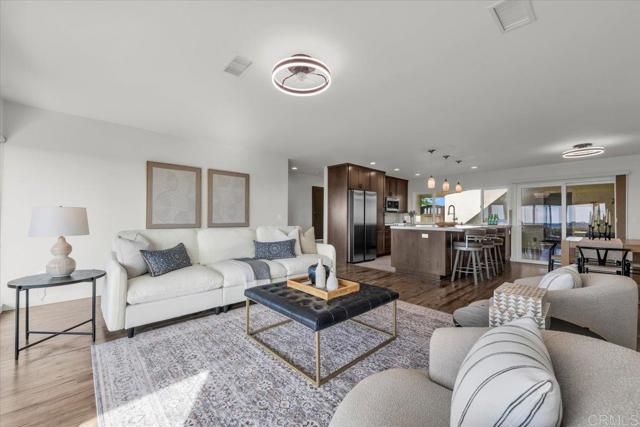 3902 Vista Campana 12, Oceanside, CA 92057