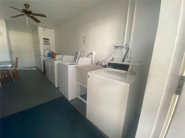 22 SE 3rd Terrace 24, Dania Beach, FL 33004