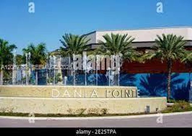 22 SE 3rd Terrace 24, Dania Beach, FL 33004