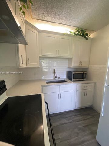 22 SE 3rd Terrace 24, Dania Beach, FL 33004