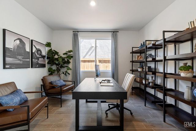 3308 Laurel Hill Lane, Shafter, CA 93263