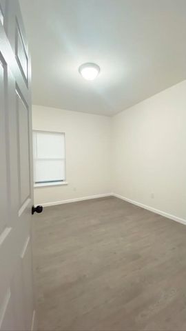 9719 Pelsey Street, Houston, TX 77029