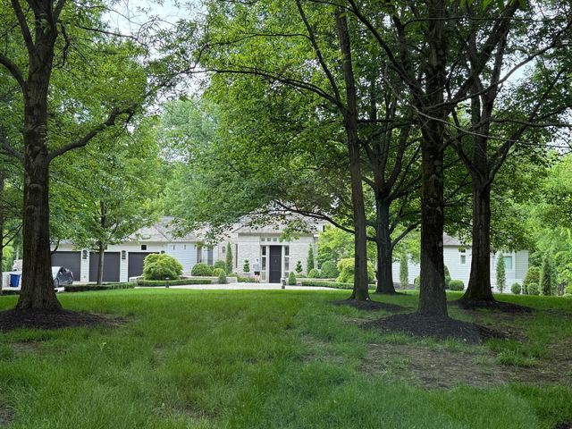 5000 Deer Run Drive, Dublin, OH 43017