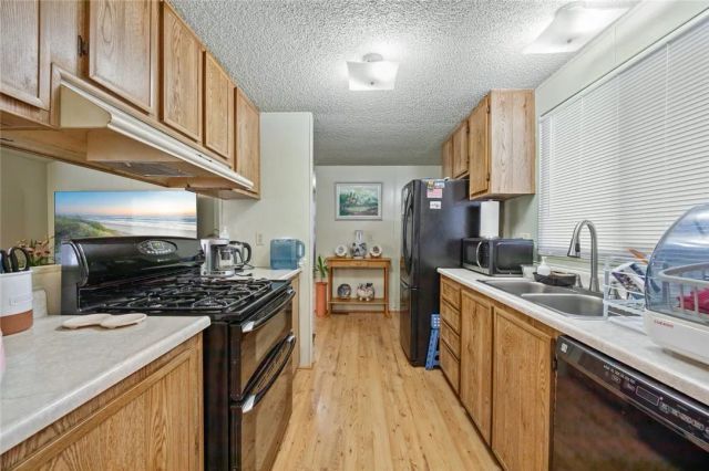 235 S Beach 42, Anaheim, CA 92804