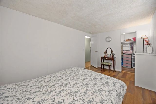 235 S Beach 42, Anaheim, CA 92804