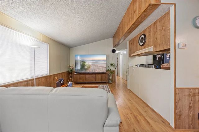 235 S Beach 42, Anaheim, CA 92804