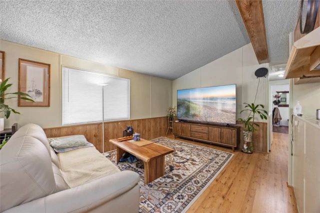 235 S Beach 42, Anaheim, CA 92804
