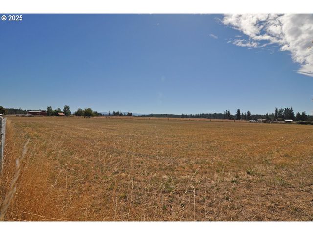 18385 S SPRINGWATER Rd, Estacada, OR 97023