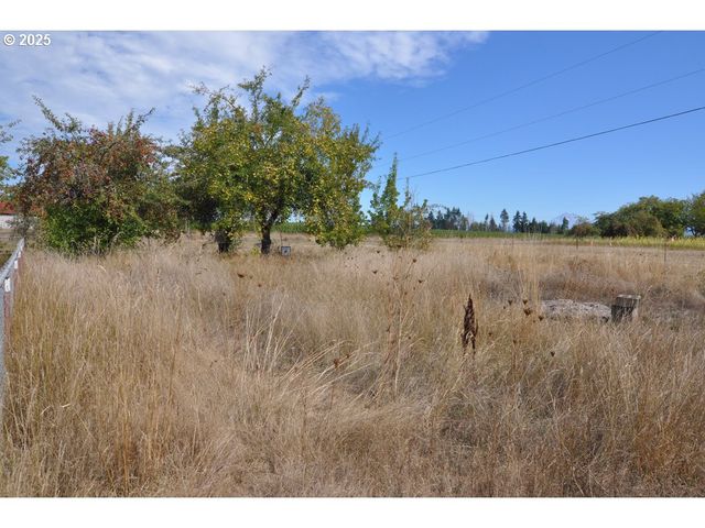 18385 S SPRINGWATER Rd, Estacada, OR 97023