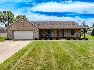 7813 O'Hare Circle, Yorktown, IN 47396