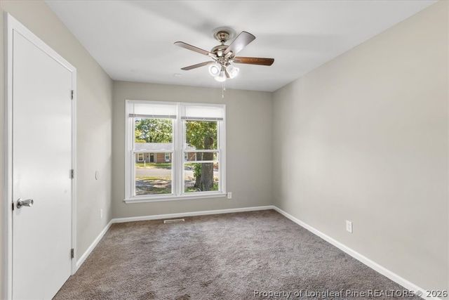 5405 SANDSTONE Drive, Fayetteville, NC 28311