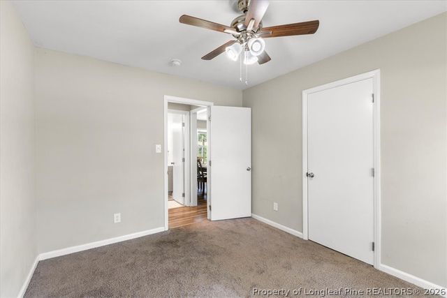 5405 SANDSTONE Drive, Fayetteville, NC 28311