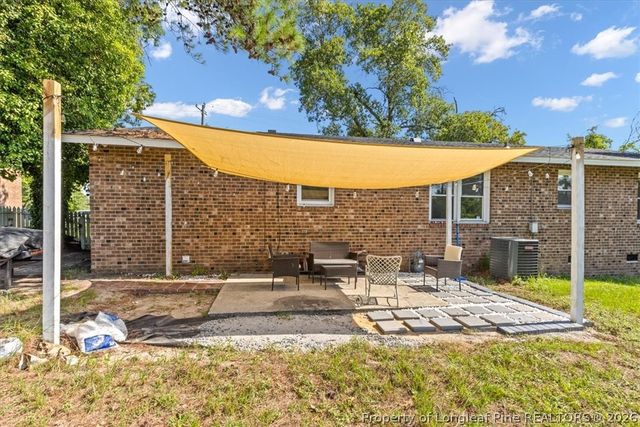 5405 SANDSTONE Drive, Fayetteville, NC 28311