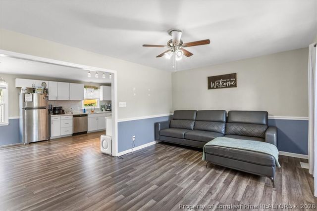 5405 SANDSTONE Drive, Fayetteville, NC 28311