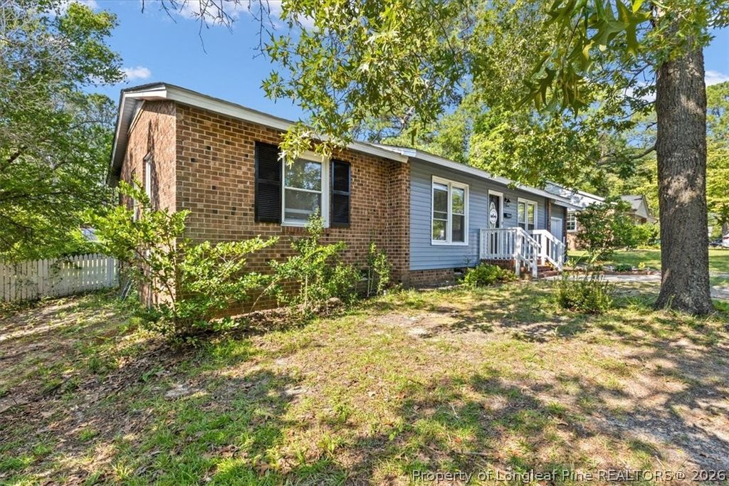 5405 SANDSTONE Drive, Fayetteville, NC 28311 — photo 4