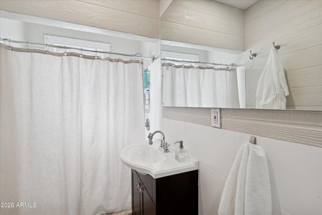 2218 N 21ST Place, Phoenix, AZ 85006