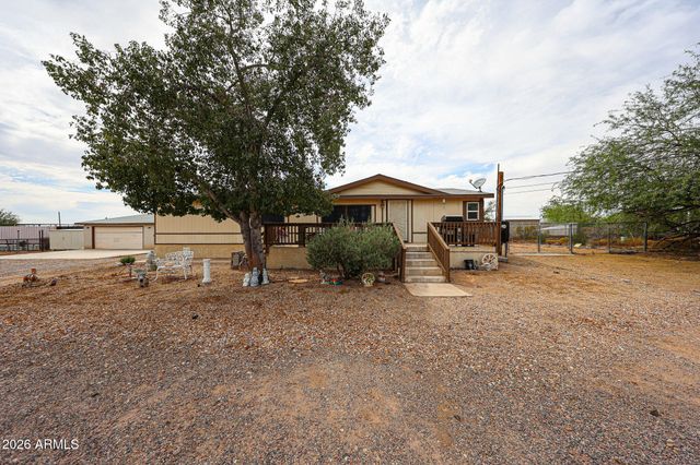 880 E 4TH Avenue, Apache Junction, AZ 85119