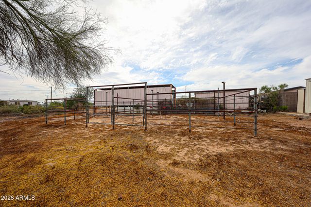 880 E 4TH Avenue, Apache Junction, AZ 85119