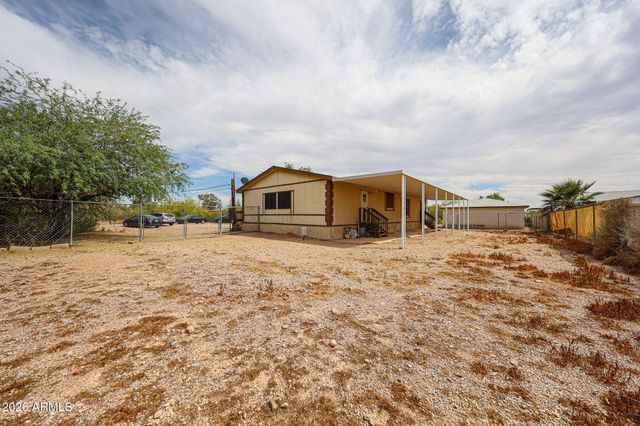 880 E 4TH Avenue, Apache Junction, AZ 85119