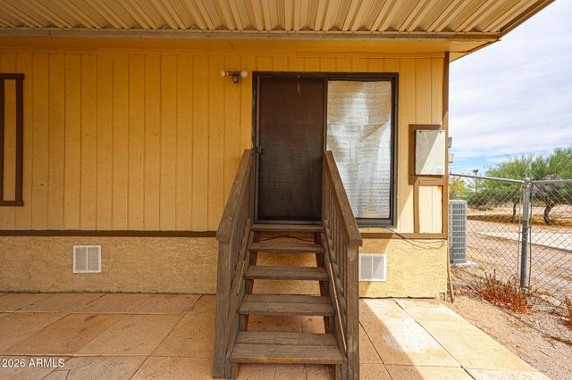 880 E 4TH Avenue, Apache Junction, AZ 85119
