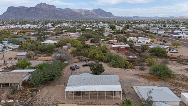 880 E 4TH Avenue, Apache Junction, AZ 85119