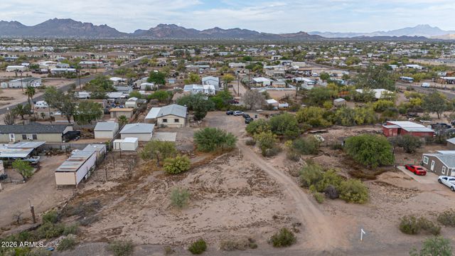 880 E 4TH Avenue, Apache Junction, AZ 85119