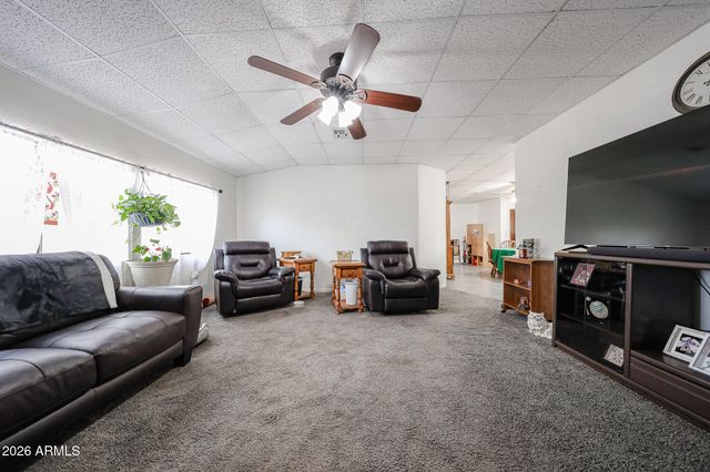 880 E 4TH Avenue, Apache Junction, AZ 85119