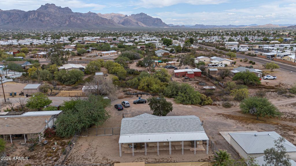 880 E 4TH Avenue, Apache Junction, AZ 85119 — photo 4
