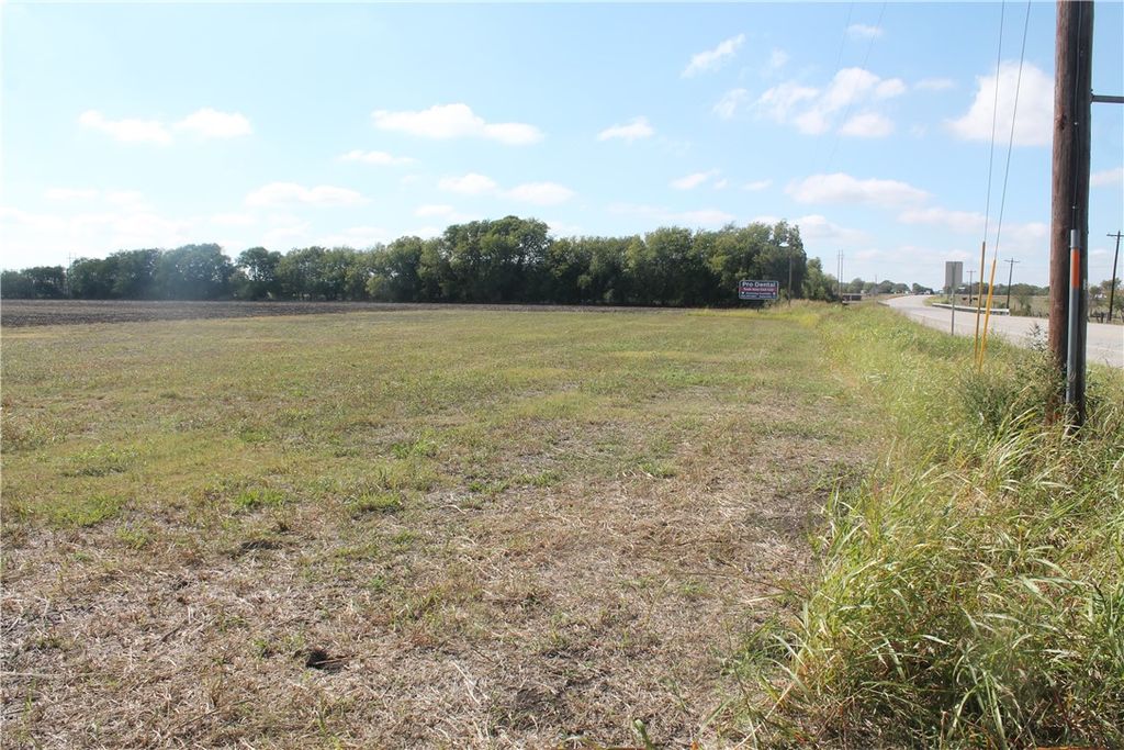 TBD W McGregor Drive, Mcgregor, TX 76657