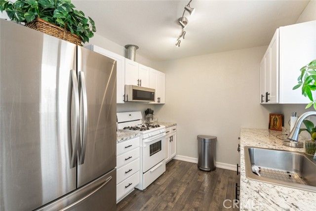 507 Ellis Street, Lake Elsinore, CA 92530