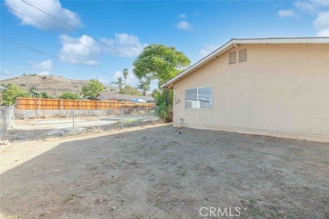 507 Ellis Street, Lake Elsinore, CA 92530