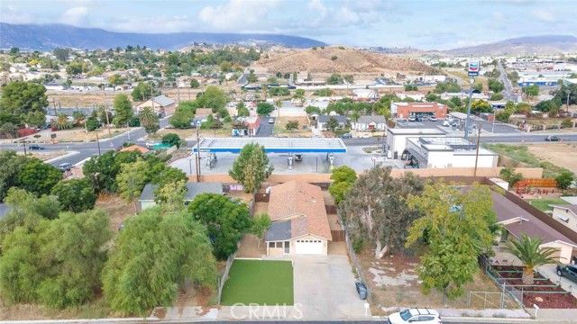 507 Ellis Street, Lake Elsinore, CA 92530