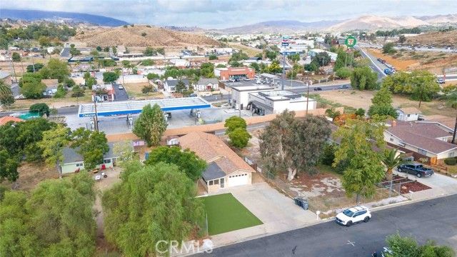 507 Ellis Street, Lake Elsinore, CA 92530